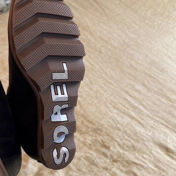 Joan of Arctic Wedge II zip up boots - Picture 17 of 17